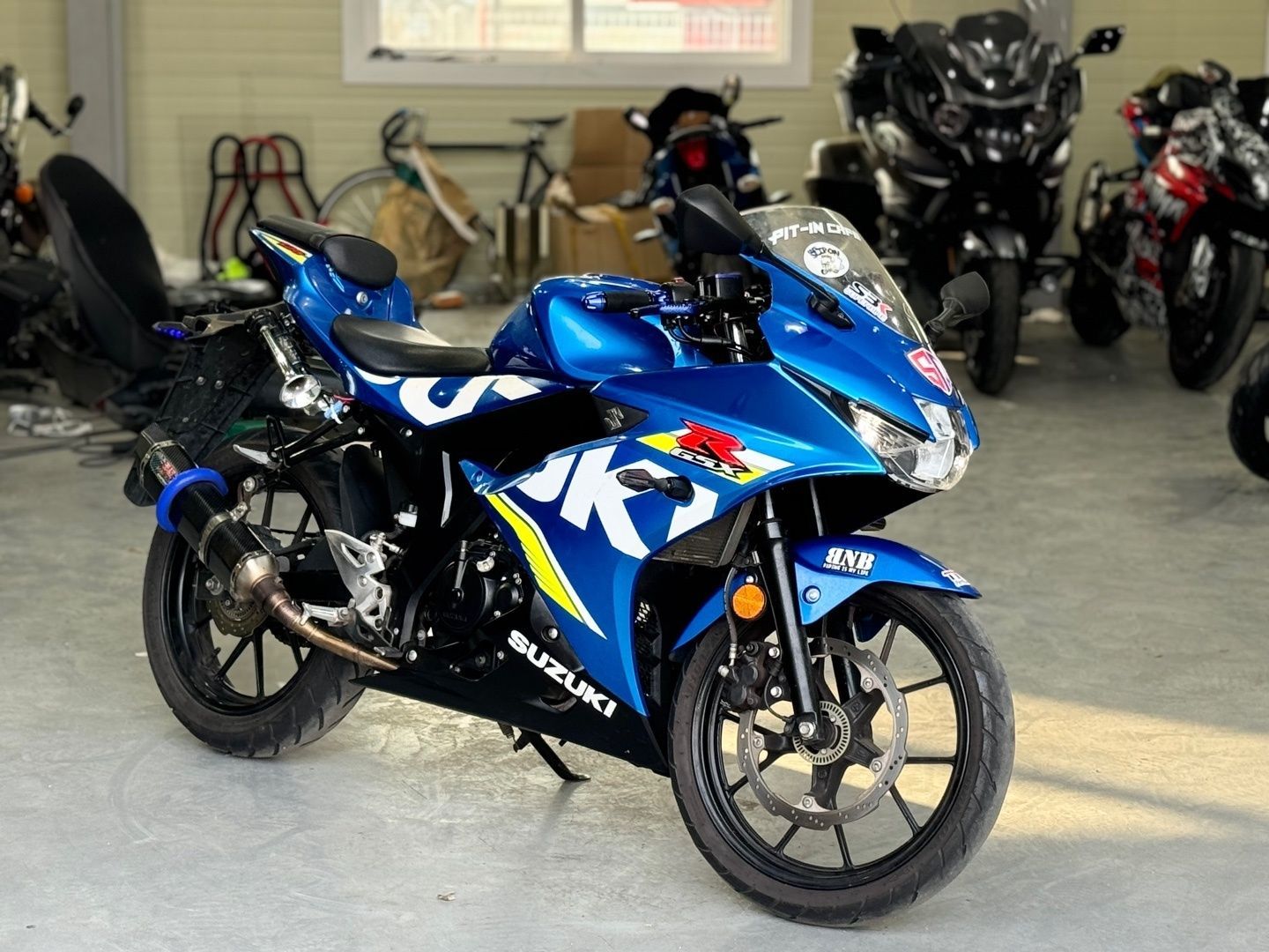 스즈키 GSX R 125 ABS more