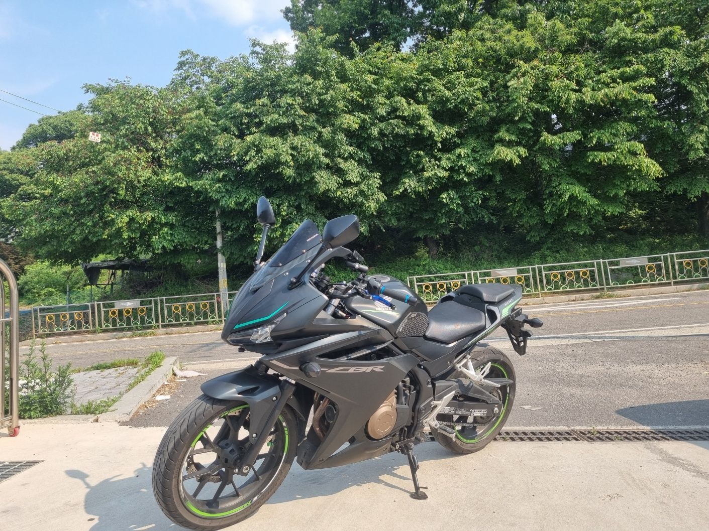 혼다 CBR 500 R thumb 2