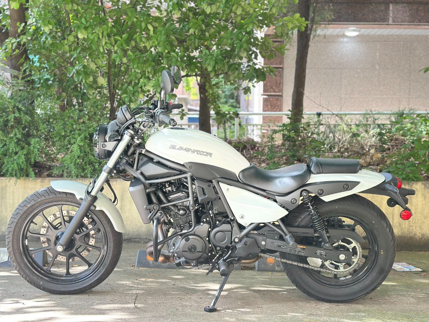 가와사키 ZL 1000 엘리미네이터 thumb 2