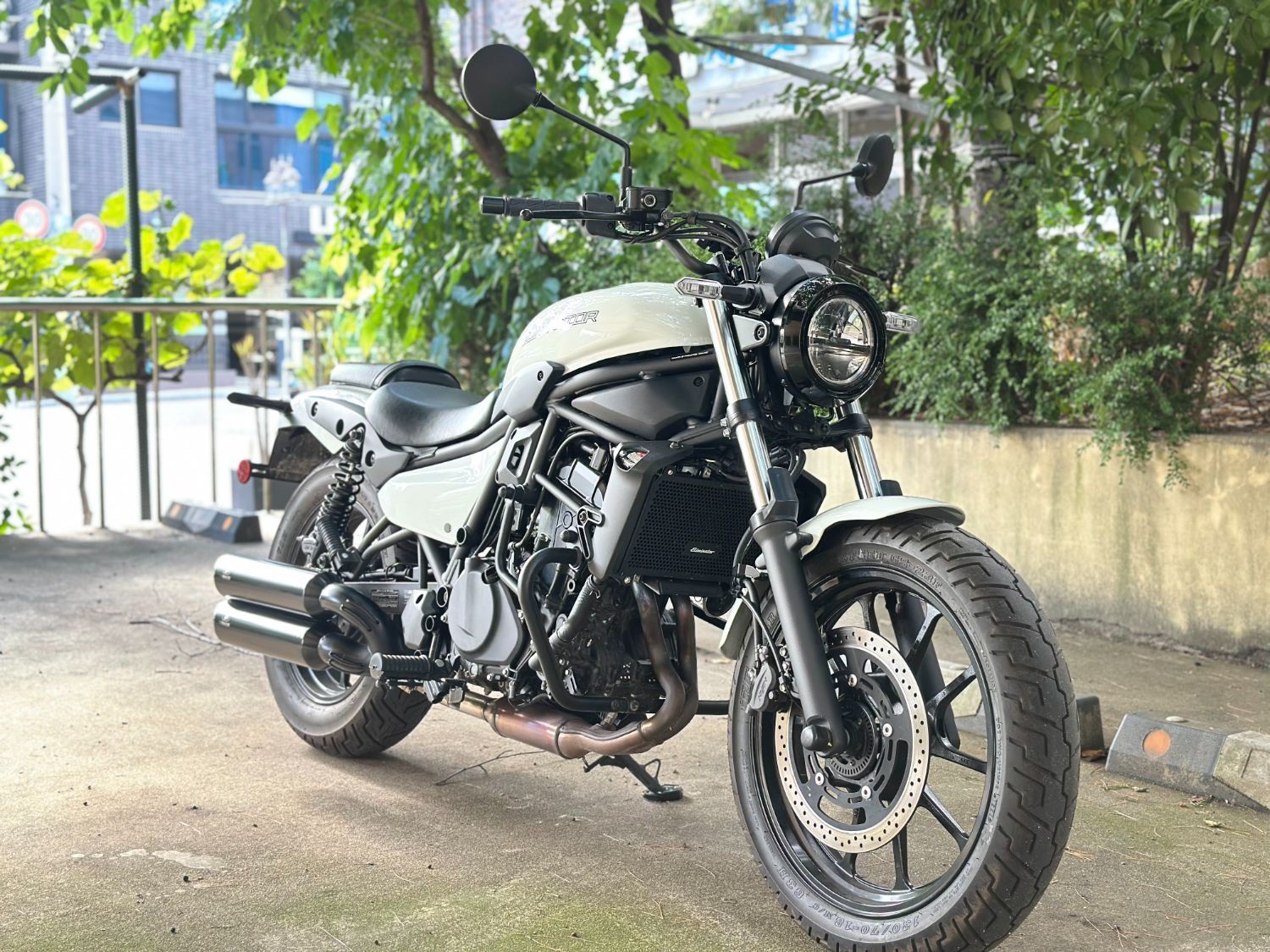 가와사키 ZL 1000 엘리미네이터 more