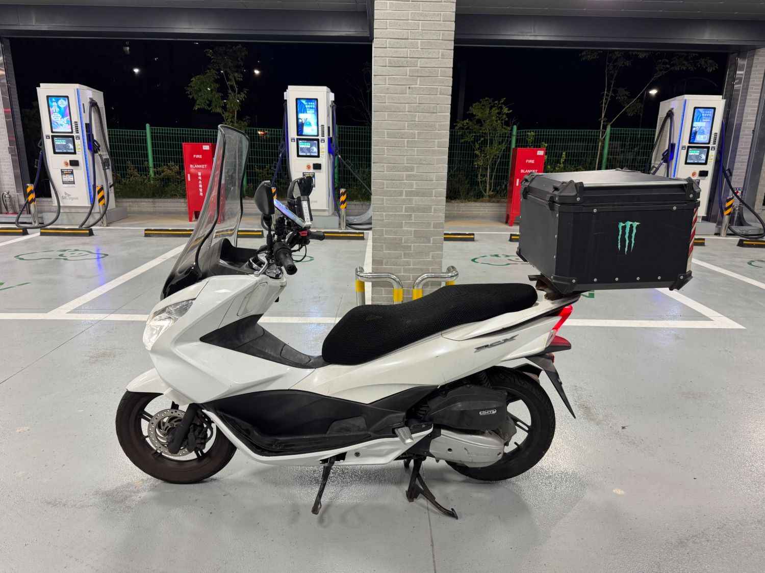 혼다 PCX 125 thumb 2