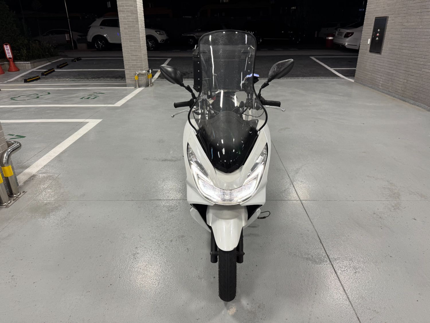 혼다 PCX 125 more