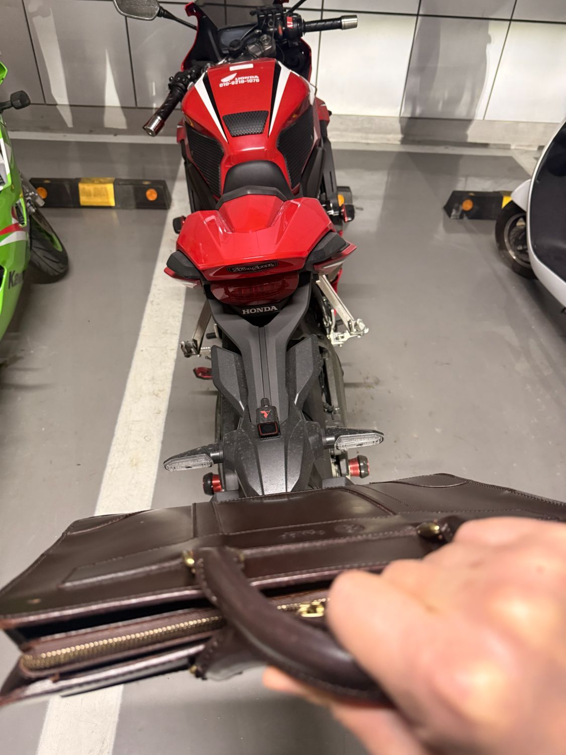 혼다 CBR 650 R 2020 레드 사진 1