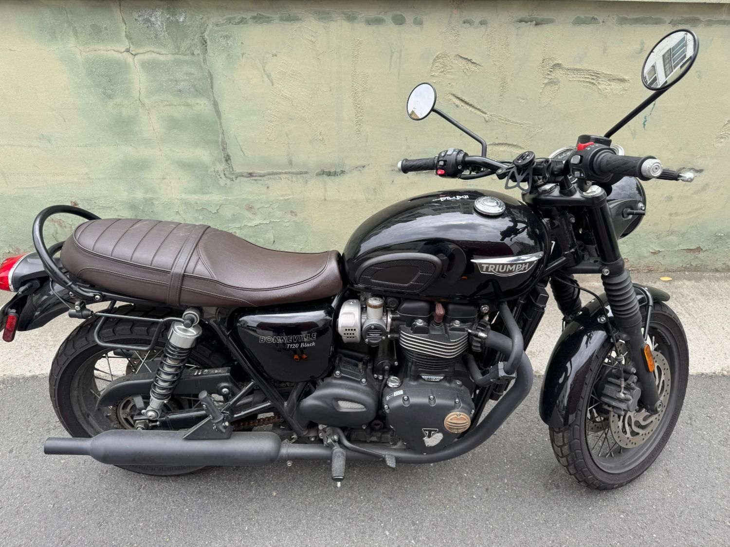 트라이엄프 본네빌 T120 블랙 2019 블랙 사진 1