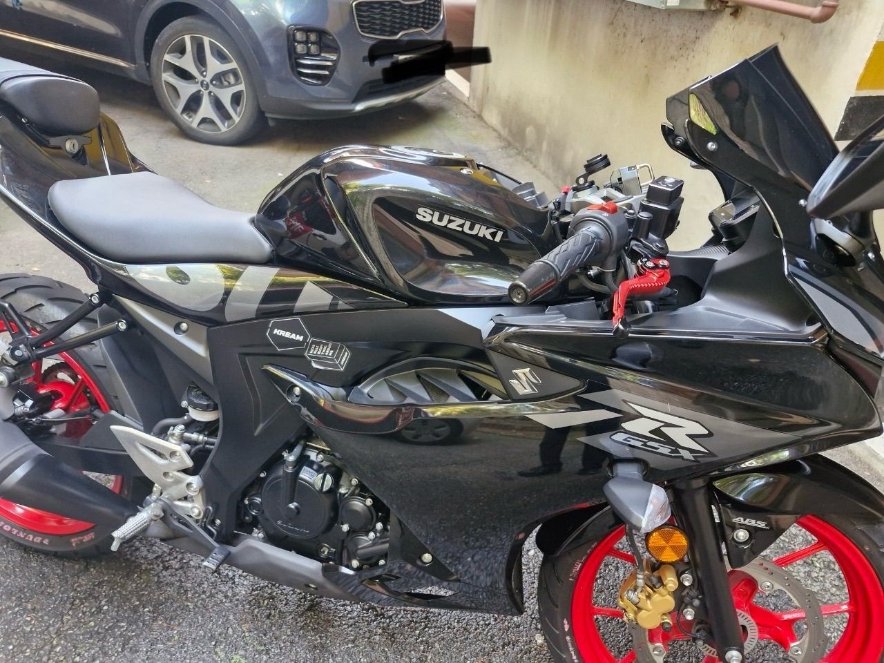 스즈키 GSX R 125 ABS more