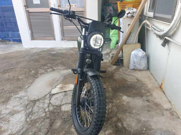 브릭스톤 BX 125 X main