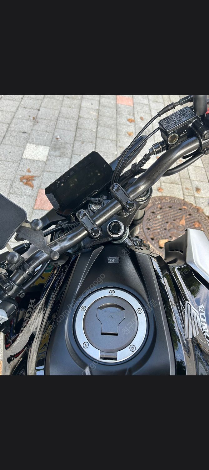 혼다 CB 125 R thumb 2