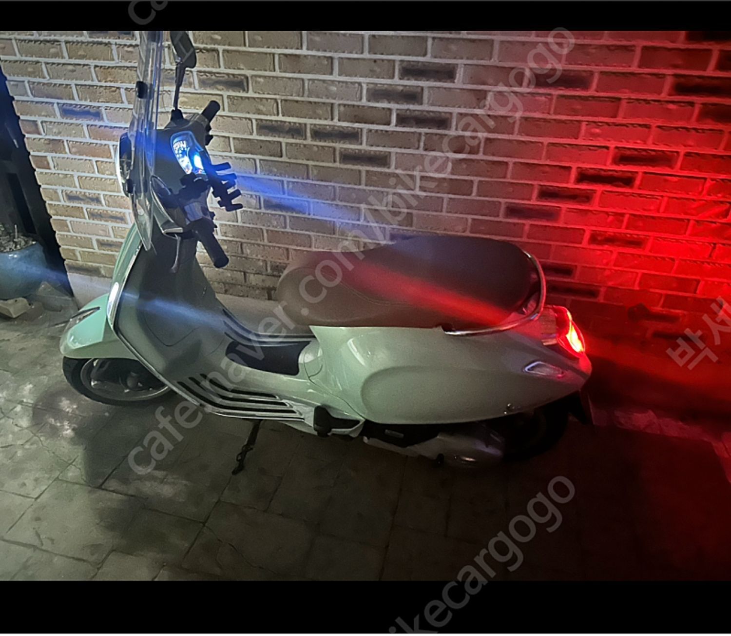 베스파 프리마베라 125 피크닉 에디션 thumb 2