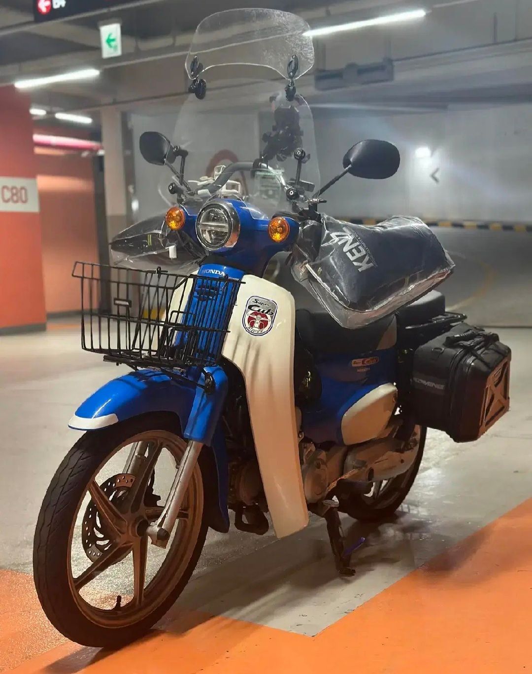 혼다 슈퍼 커브 110 thumb 2