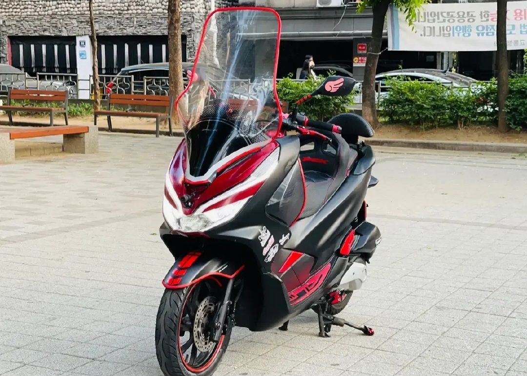 혼다 PCX 125 thumb 2