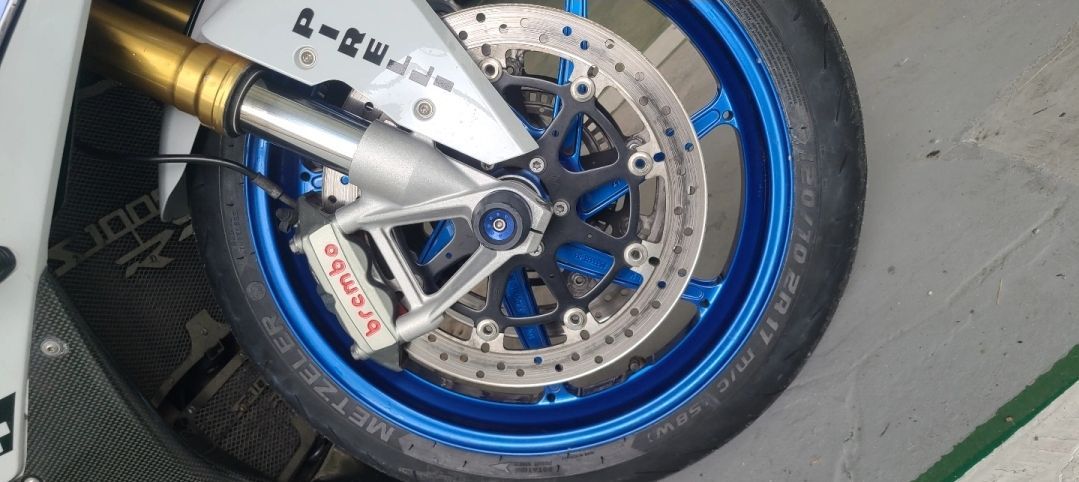 BMW HP4 컴피티션 2014 화이트 사진 7