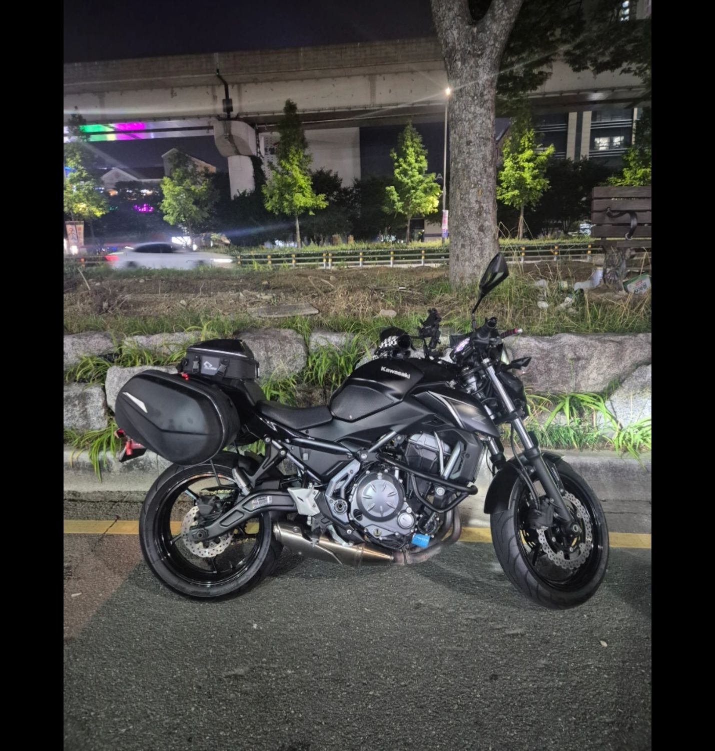 가와사키 Z 650 2017 블랙 사진 2