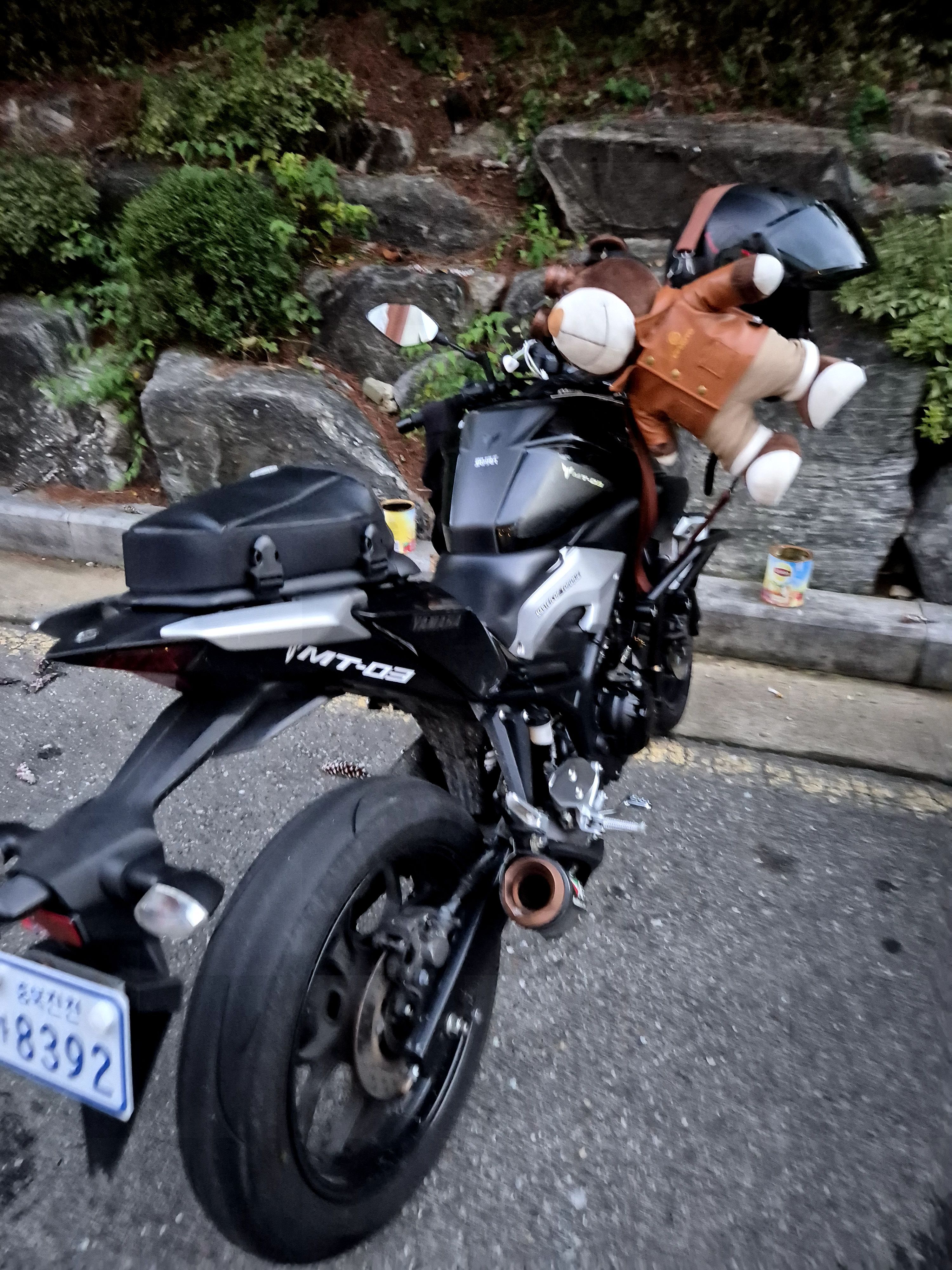 야마하 MT 03 thumb 2