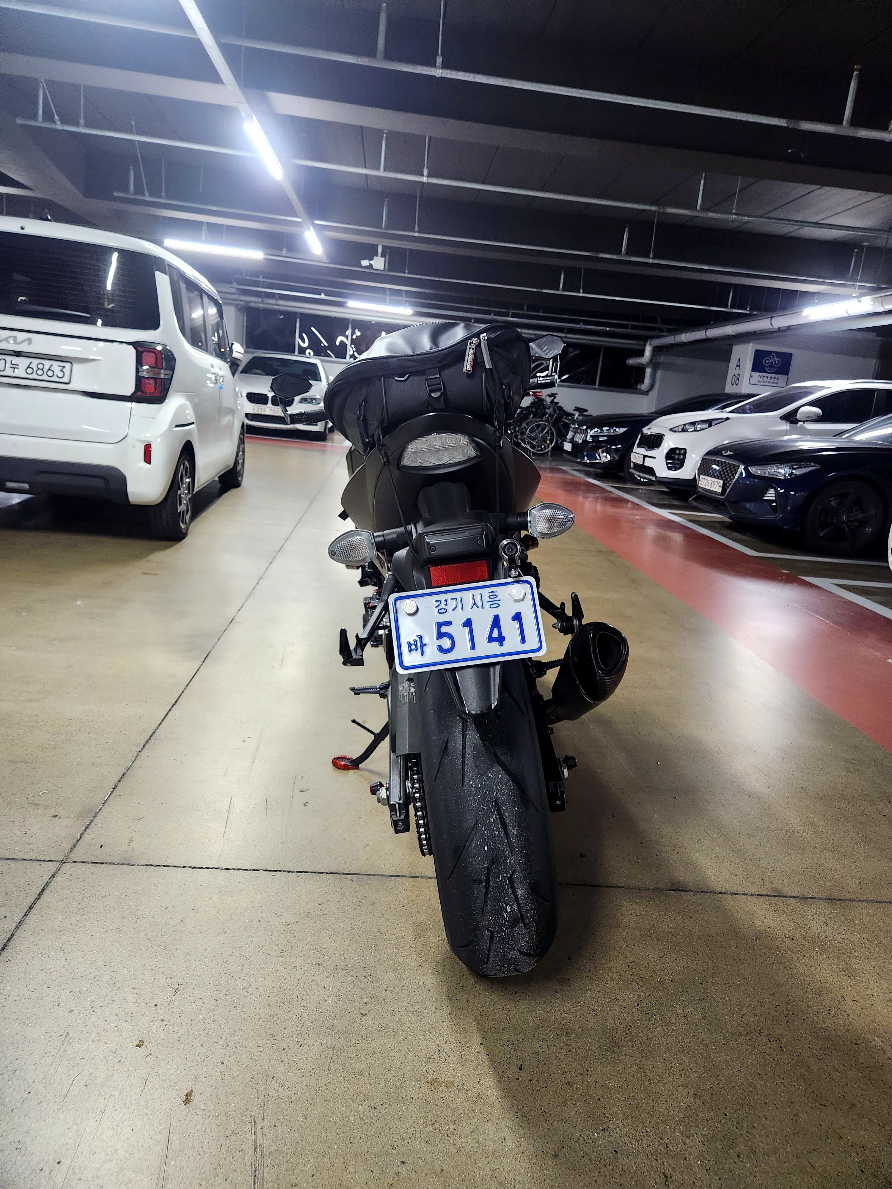 스즈키 GSX S 750 thumb 2