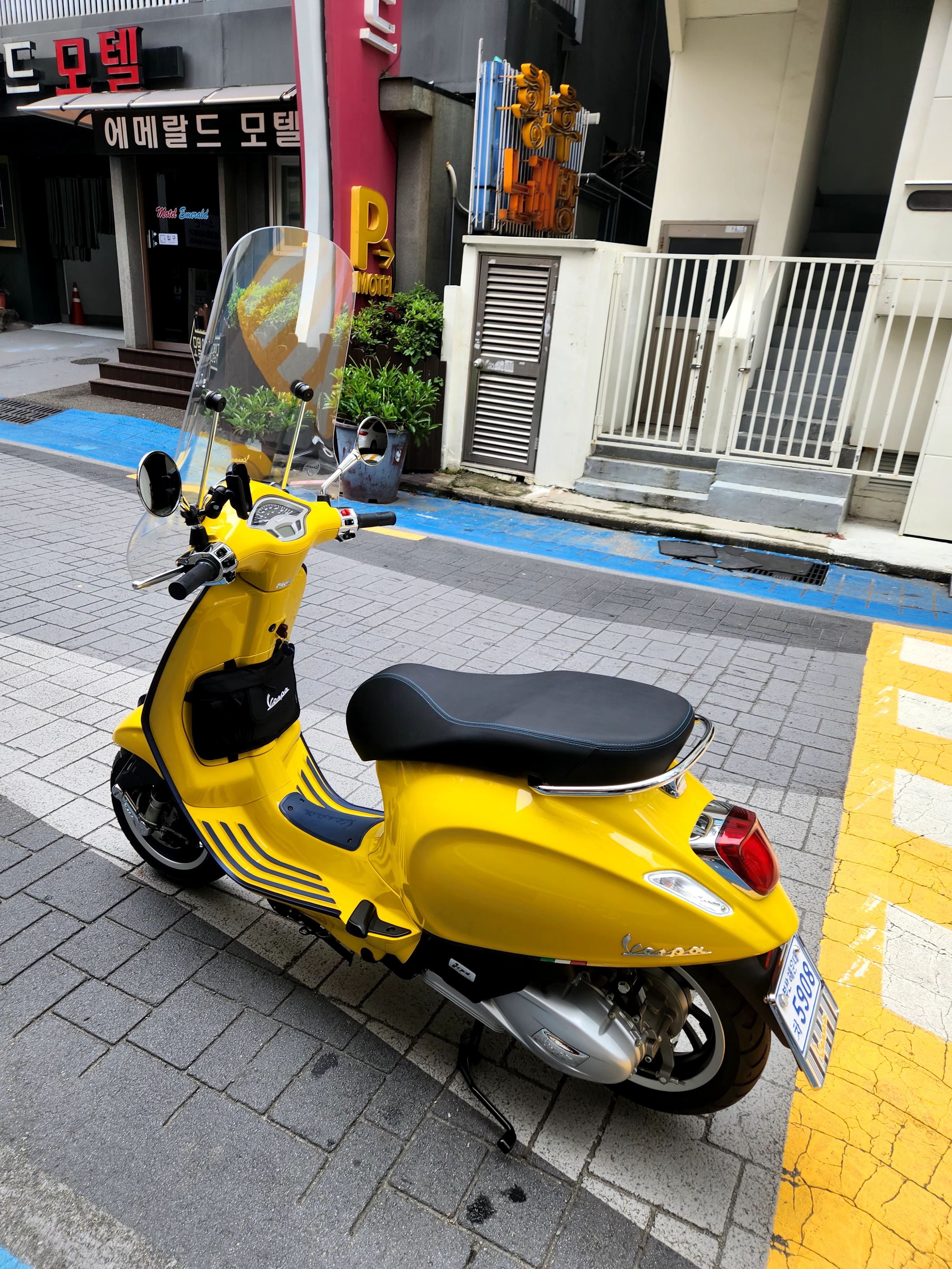 베스파 프리마베라 125 thumb 2