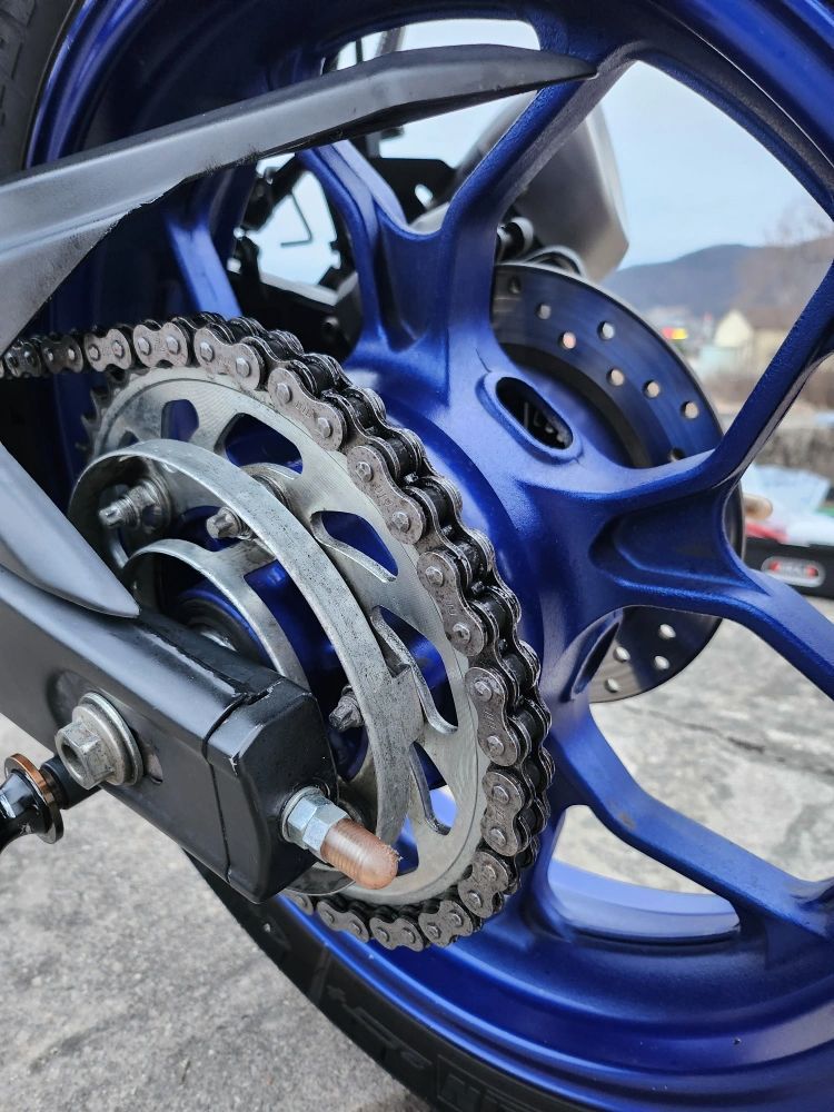 야마하 YZF R3 more