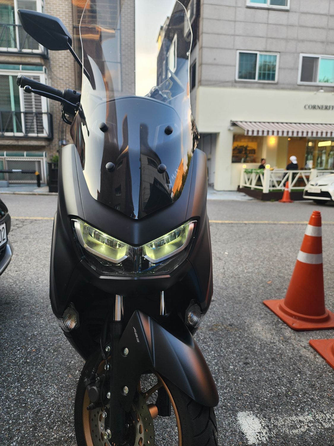 야마하 NMAX 125 thumb 2