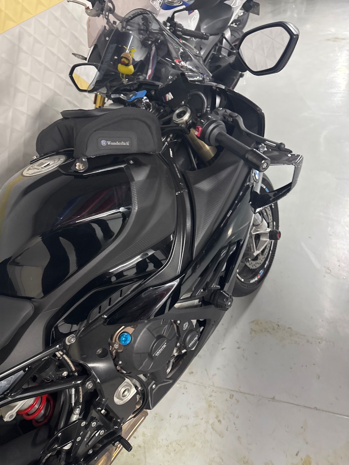 BMW S 1000 RR thumb 2