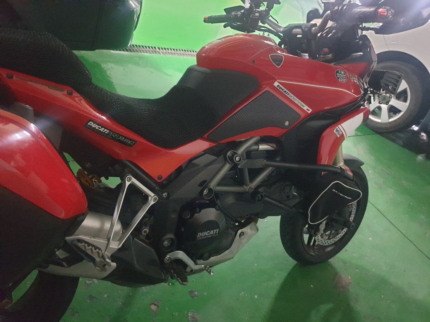 두카티 멀티스트라다 1200 more