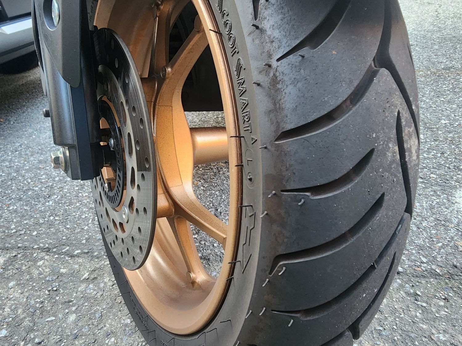 야마하 NMAX 125 more