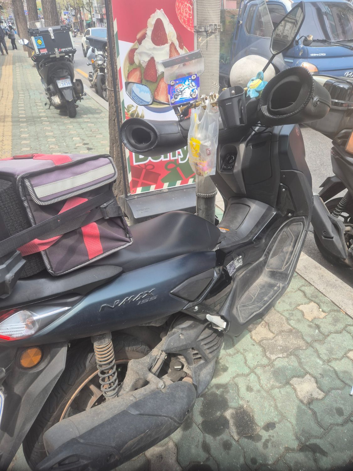 야마하 NMAX 155 more