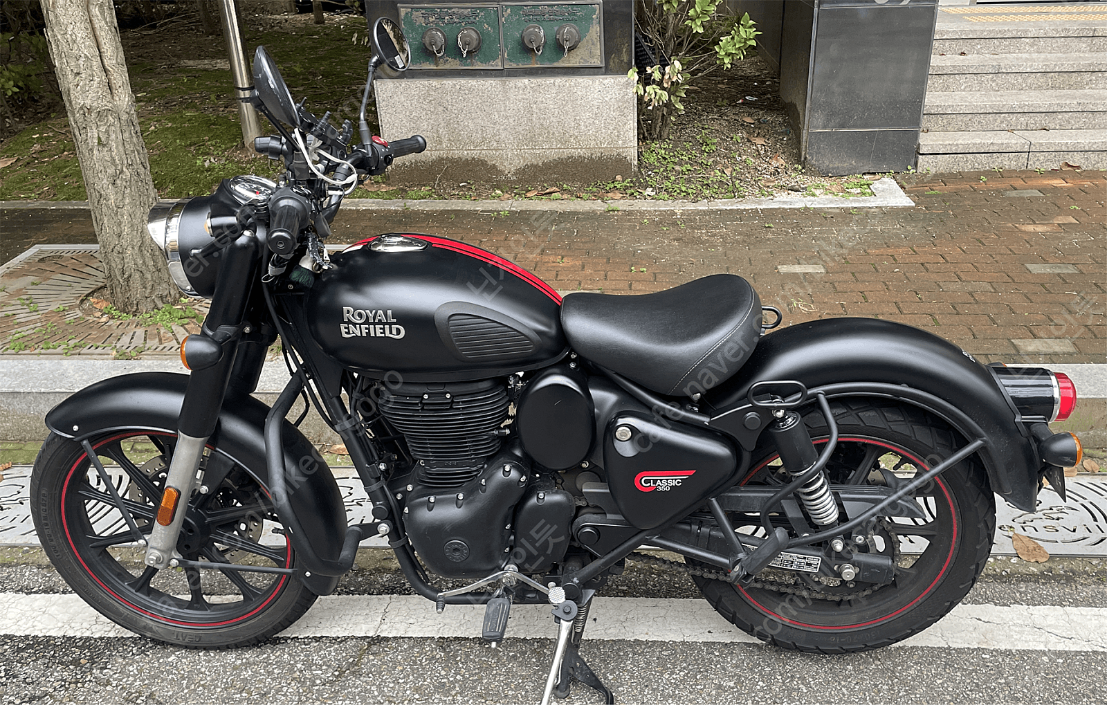 로얄엔필드 클래식 350 thumb 2