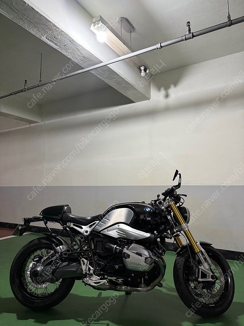 BMW R nine T thumb 2