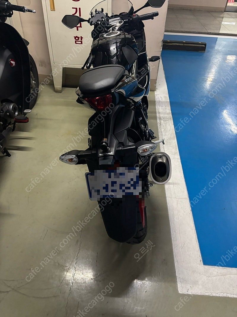 스즈키 GSX R 125 ABS thumb 2