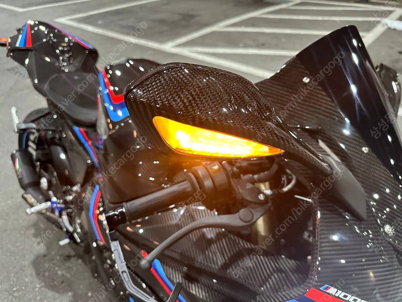BMW S 1000 RR 2022 블랙 사진 3