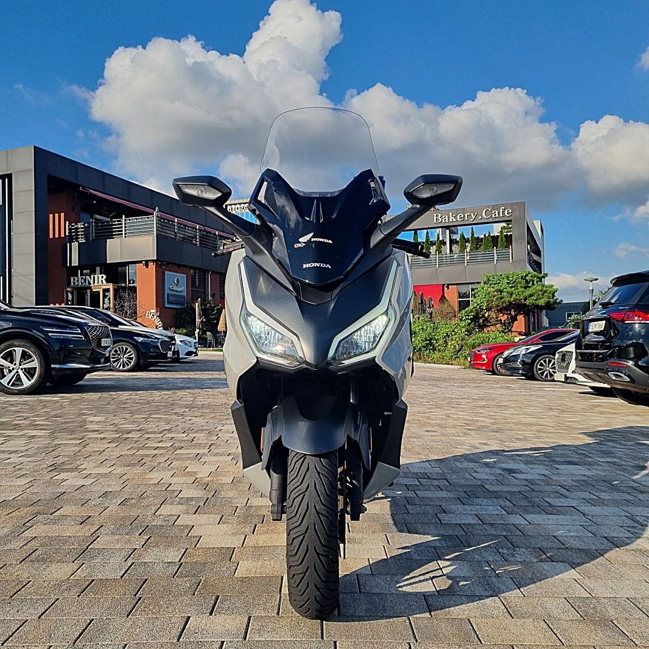 혼다 포르자 350 main