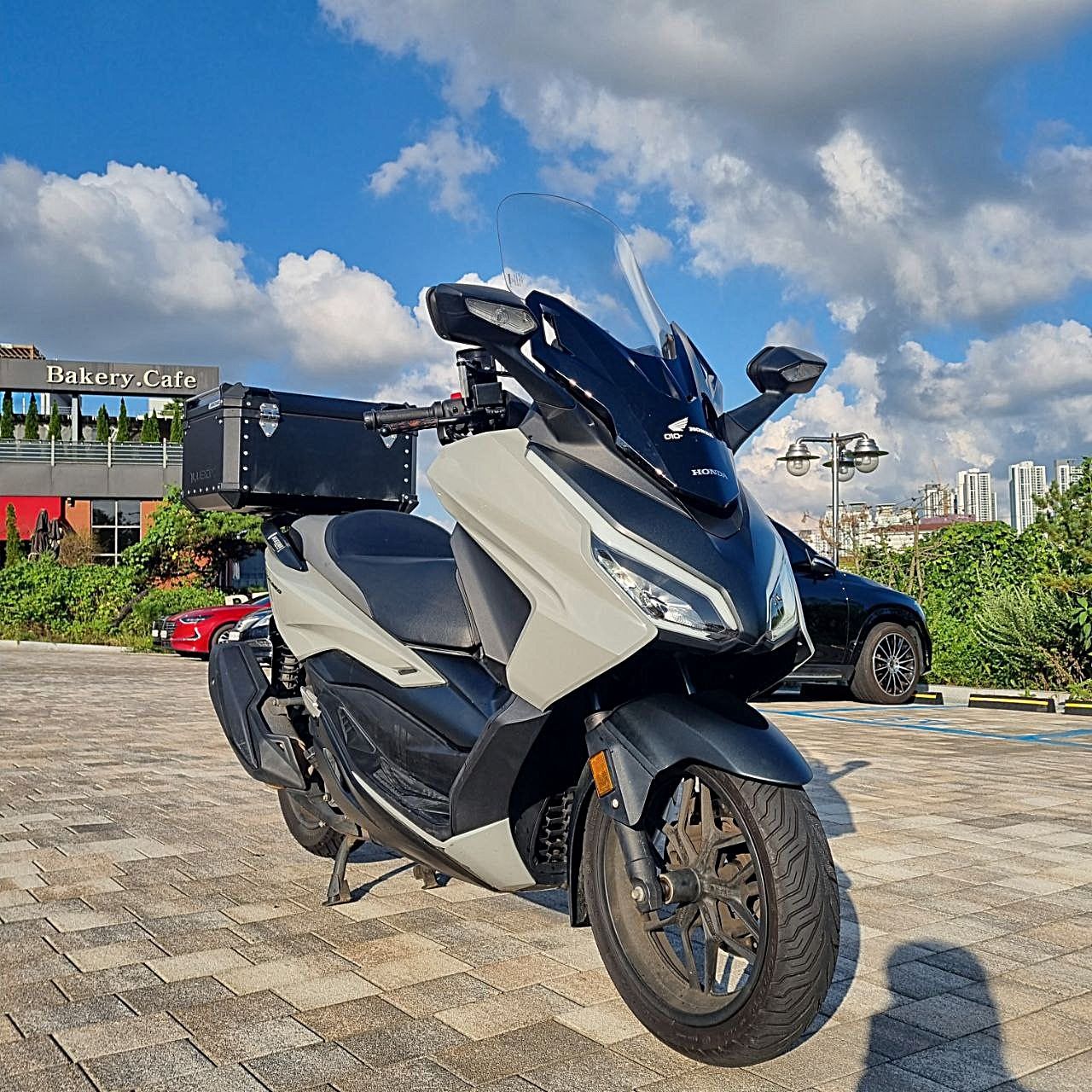 혼다 포르자 350 thumb 2