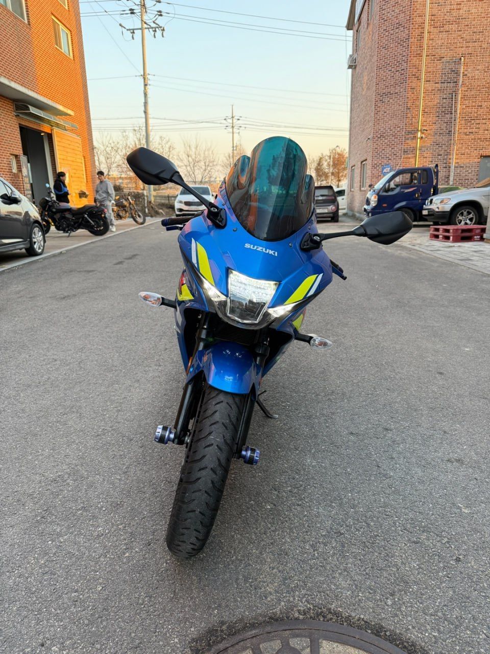 스즈키 GSX R 125 ABS main