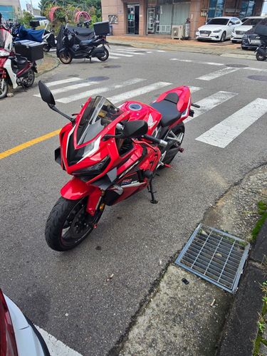 혼다 CBR 650 R 2021년식