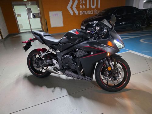 혼다 CBR 650 R E-CLUTCH 2024년식