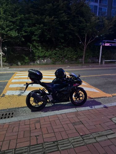 스즈키 GSX R 125 ABS 2019년식