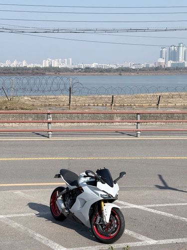 두카티 슈퍼스포츠 S 2020년식