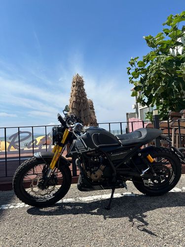 몬디알 힙스터 125 2024년식