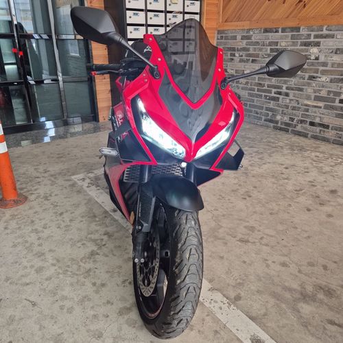 혼다 CBR 650 R 2023년식