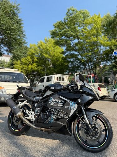 KR모터스 코멧 650 R 2017년식