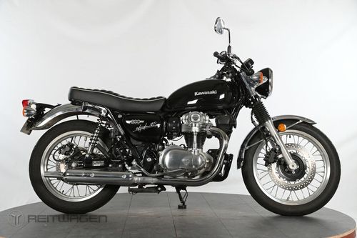 가와사키 W 800 2023년식