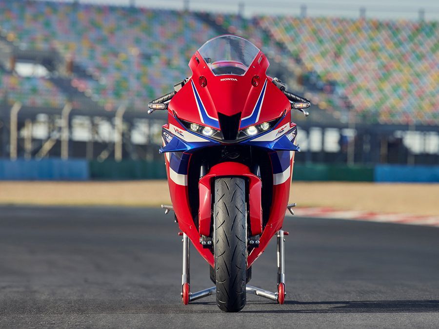 혼다 CBR 600 RR 2025 레드 사진 4